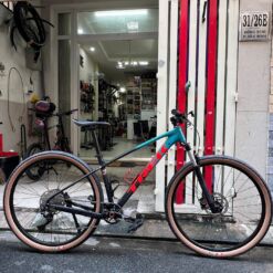 Trek Marlin 7 /2023 (1m65-1m75)